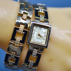 Strada Gold Tone Womens Fashion Wrist Watch - Etsy display picture 1