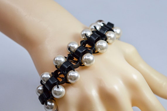 Lee Angel white and black tone womens bracelet - image 1