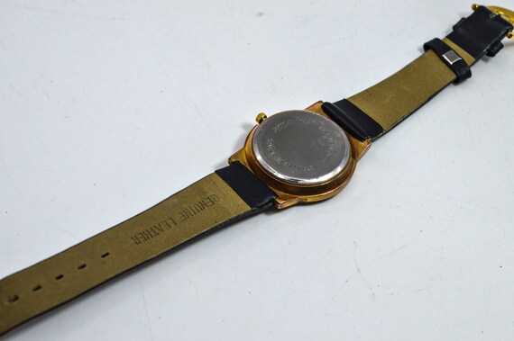 Black and gold tone womens wrist watch - image 4