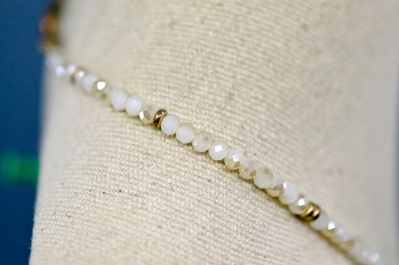 White and gold tone, womens beaded necklace - image 4