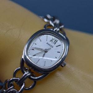 Fossil, silver tone, womens, fashsion watch