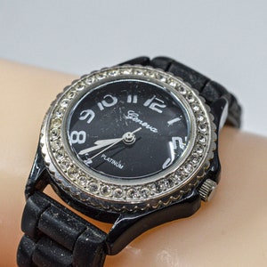 Black tone womens fashion watch