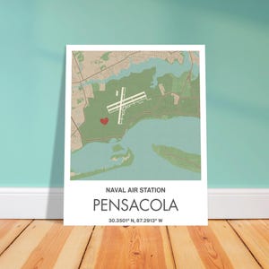 Naval Air Station Pensacola Karte Militärbasis Kunst mit Herz Custom Florida Geschenk für Navy Familien & Fernliebe