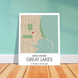 Naval Station Great Lakes Karte Drucken Militärbasis Kunst mit Herz Kundenspezifisches Geschenk für Marinefamilien & Fernliebe Navy Bootcamp RTC