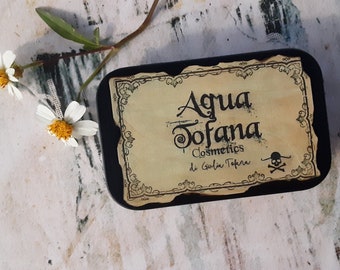 Aqua Tofana keepsake tin, cosmetics storage, Bailey Sarian fan, true crime stash tin, Aqua Tofana small vintage box, true crime gifts