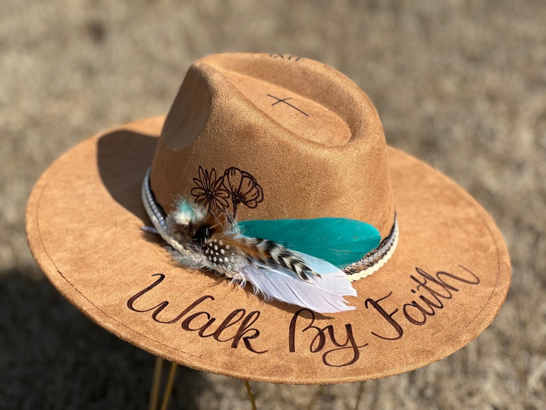 Walk by Faith Custom Women's Cowboy Hat Hand Burned With Flowers, Walk by  Faith Wording and Feather Accents, Boho Western Cowboy Fedora