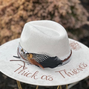 Lainey Wilson Concert Wide Brimmed Cowgirl Hat - Thick as Thieves