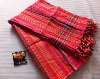 Tanzaniaanse kikoy rood roze, Afrikaanse kikoi rood, katoenen pareo, Afrikaanse sarong, Afrikaanse kikoy gestreept, Afrikaanse kikoydoek, kikoy