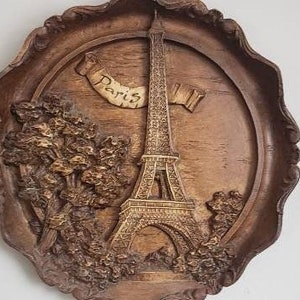 Vintage Handgemalt French Wall hanging plate Paris Eiffel Tower, 3D Souvenir Plate  Made in France