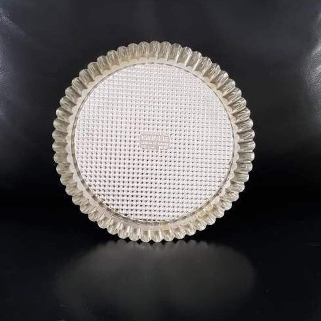Kaiser Fluted Fruit Flan Baking Pan by Kaiser of West Germany Etsy