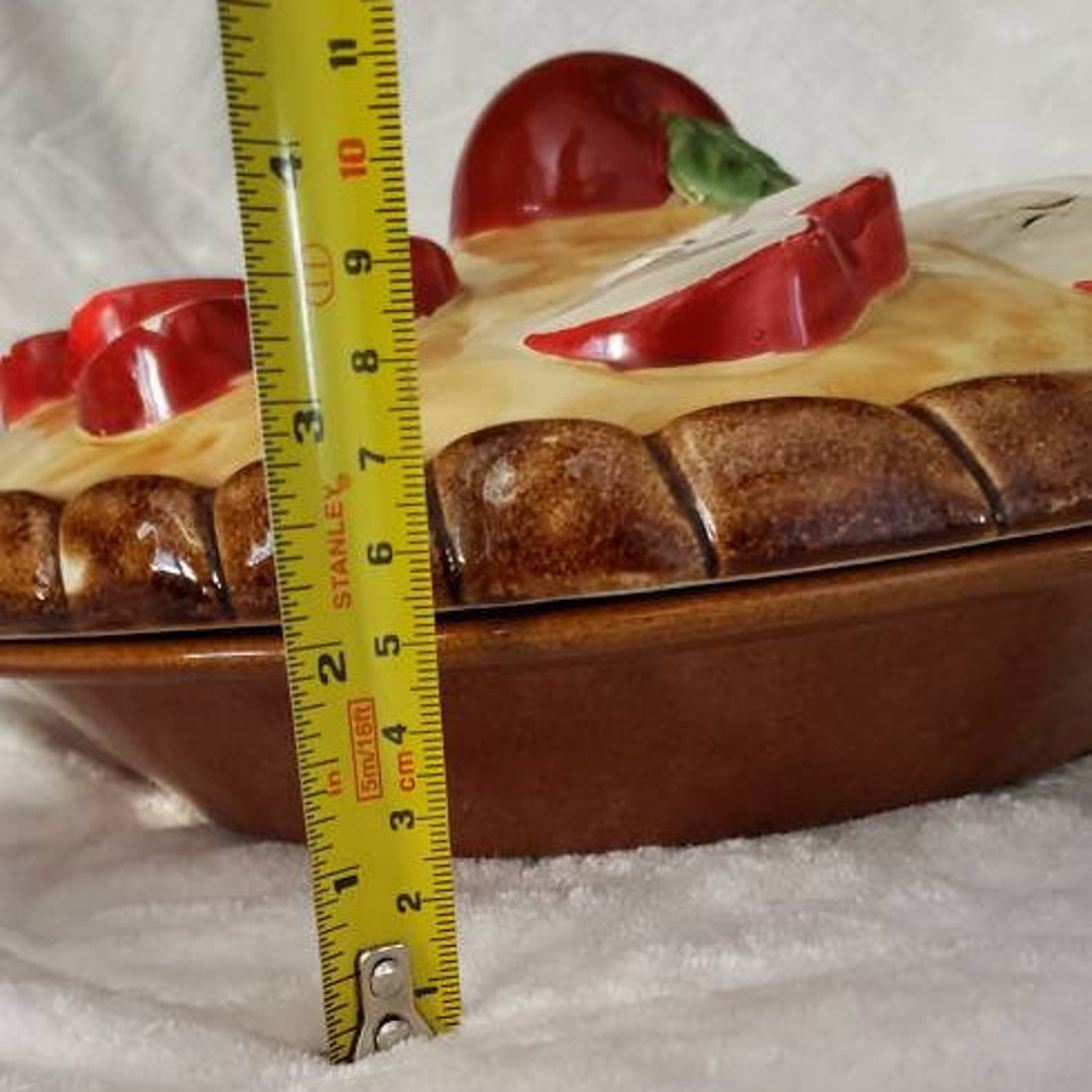 Vintage Ceramic Pie Keeper Apple Pie Dish With Lid Ceramic Etsy