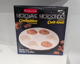 Vintage Rubbermaid Microwave Cookables muffin pan Cookware