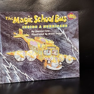 The Magic School Bus Inside A Hurricane, 1995 Hardback Book by Joanna ...