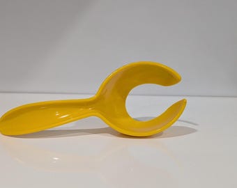 Vintage Tupperware Yellow Egg Scoop #1334 Hard Boiled Egg Spoon