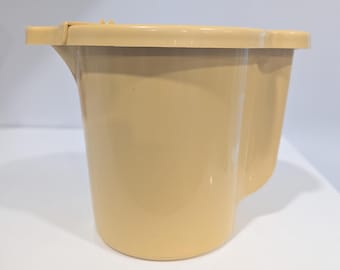 Vintage TUPPERWARE Creamer 574-11 Flip Top Yellow Harvest Gold Made In Canada, Tupperware Orlando Florida USA