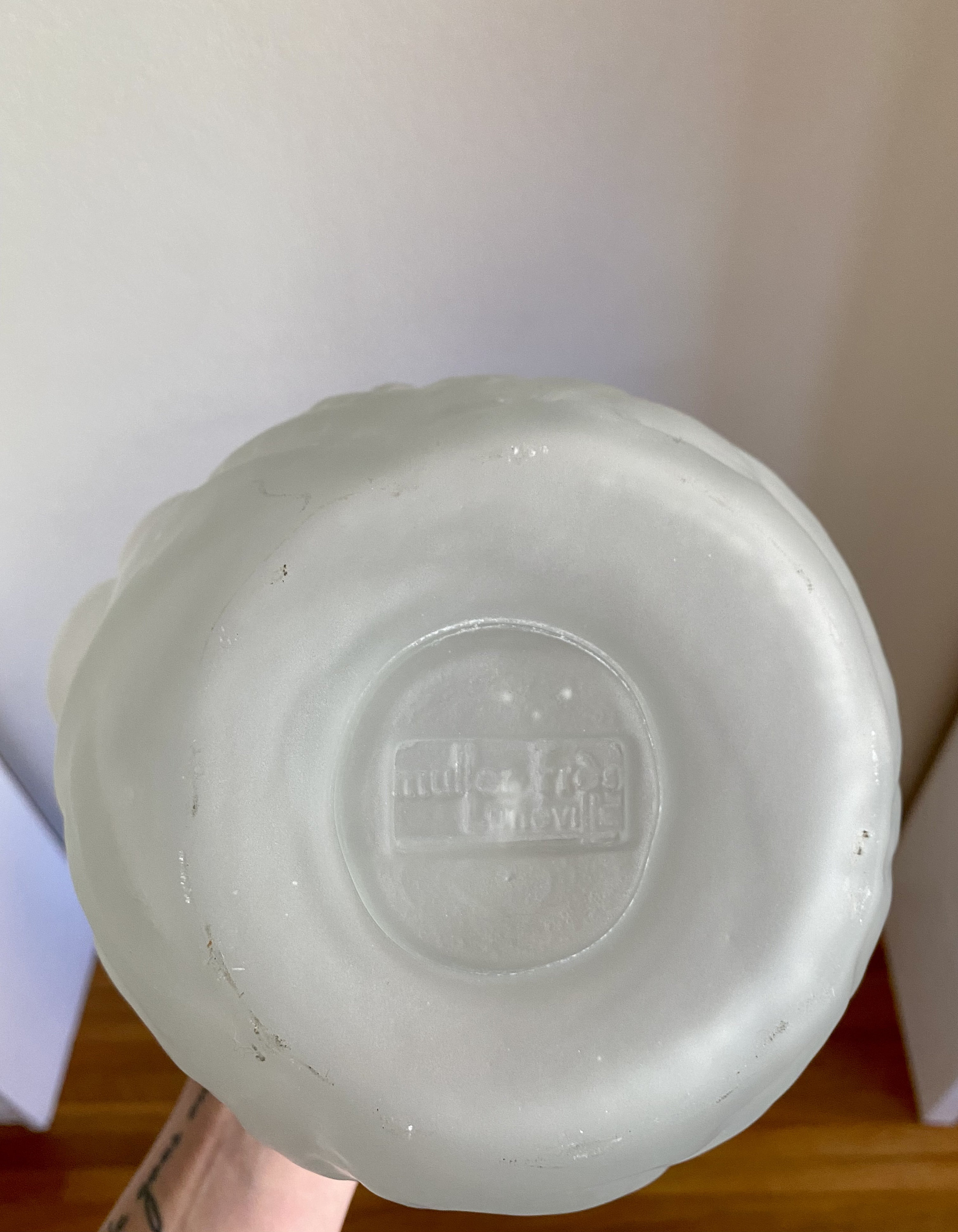 Muller Freres Luneville フラワーベース アンティーク Muller Freres Luneville フラワーベース アンティーク A vase