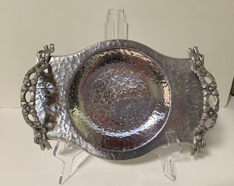 Rodney Kent Floral Hand Wrought Aluminium #440 de service