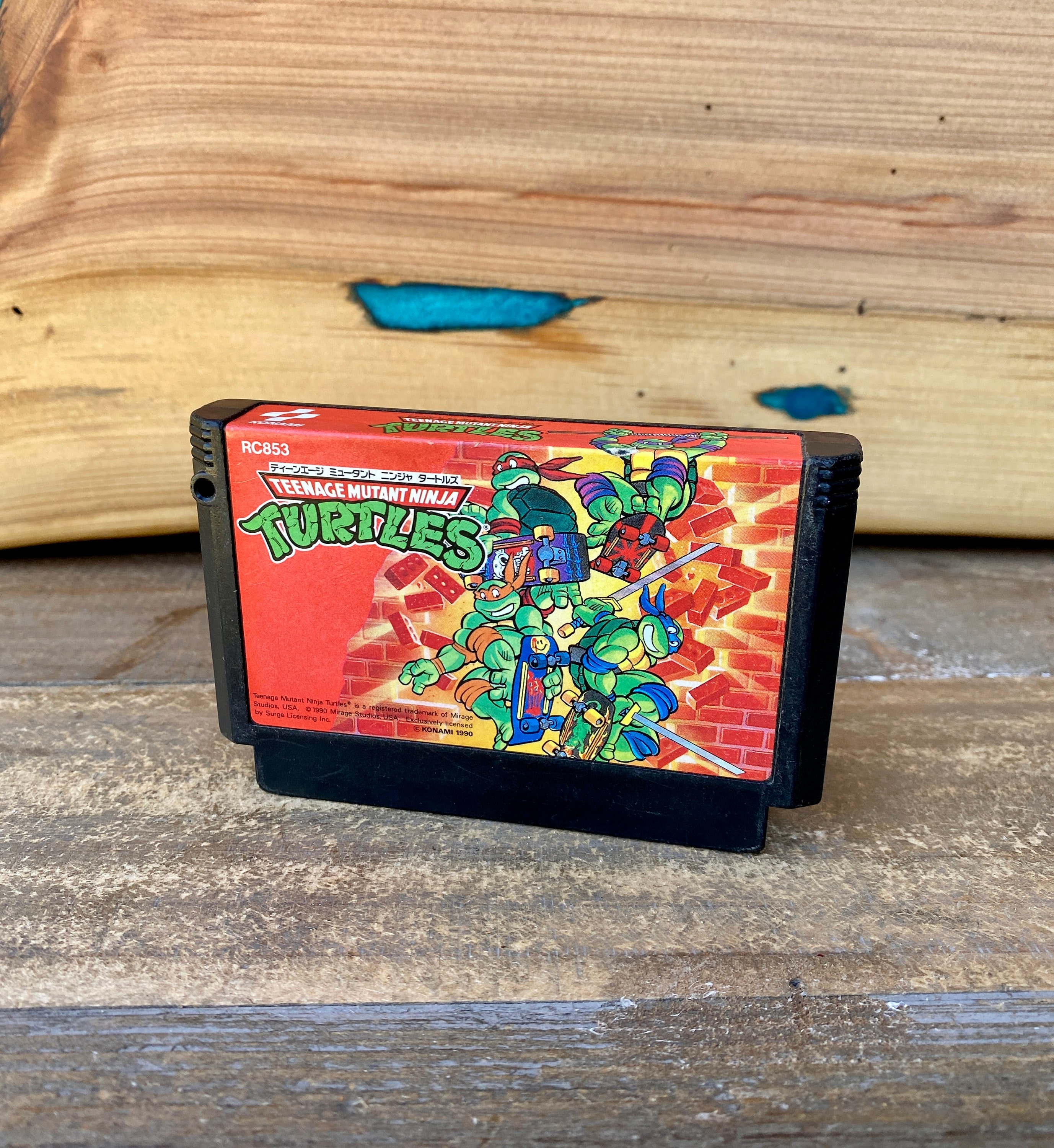 Vintage 1990 Famicon NES Teenage Mutant Ninja Turtles Japan Import