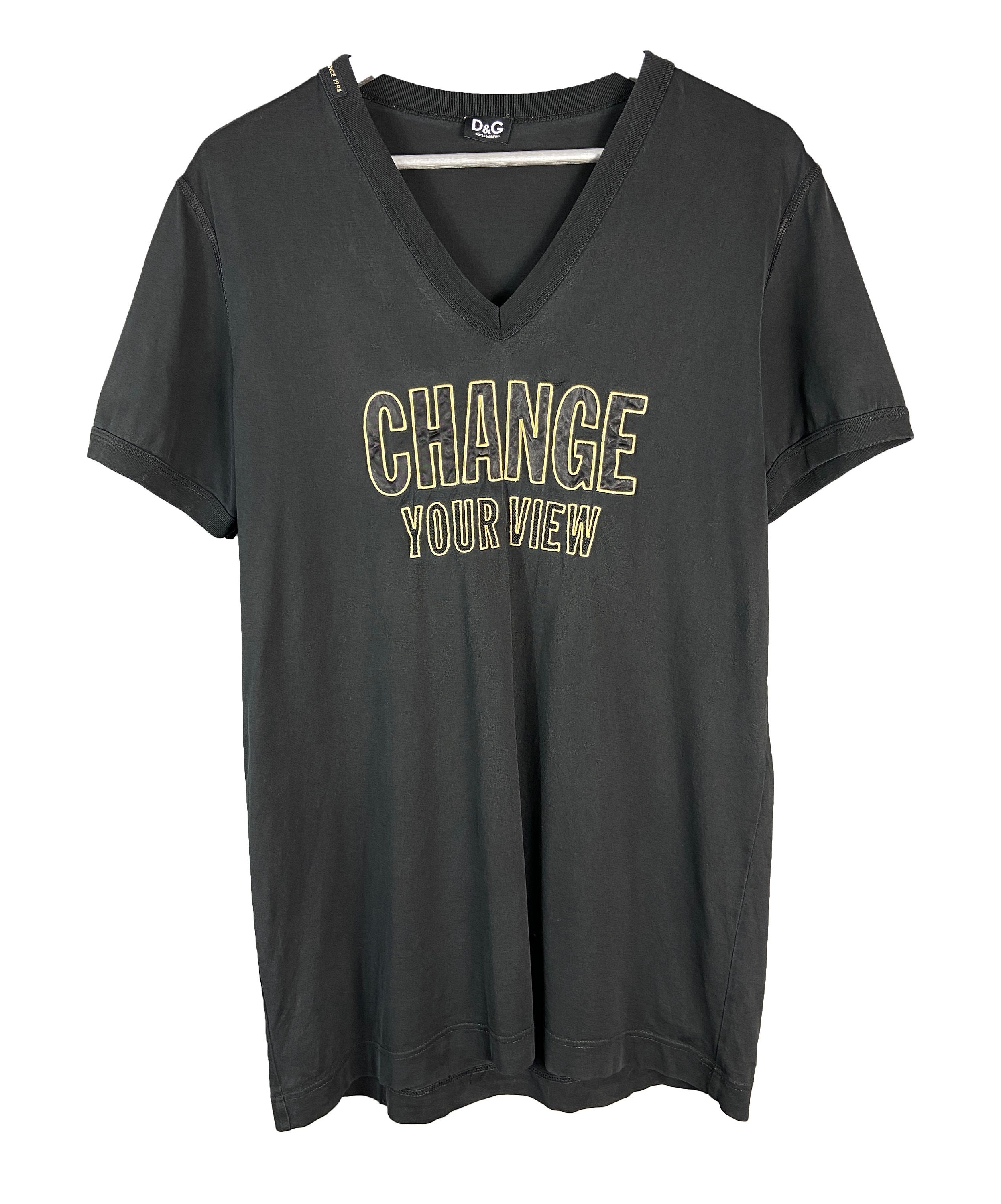 dolce and gabbana black v neck t shirt