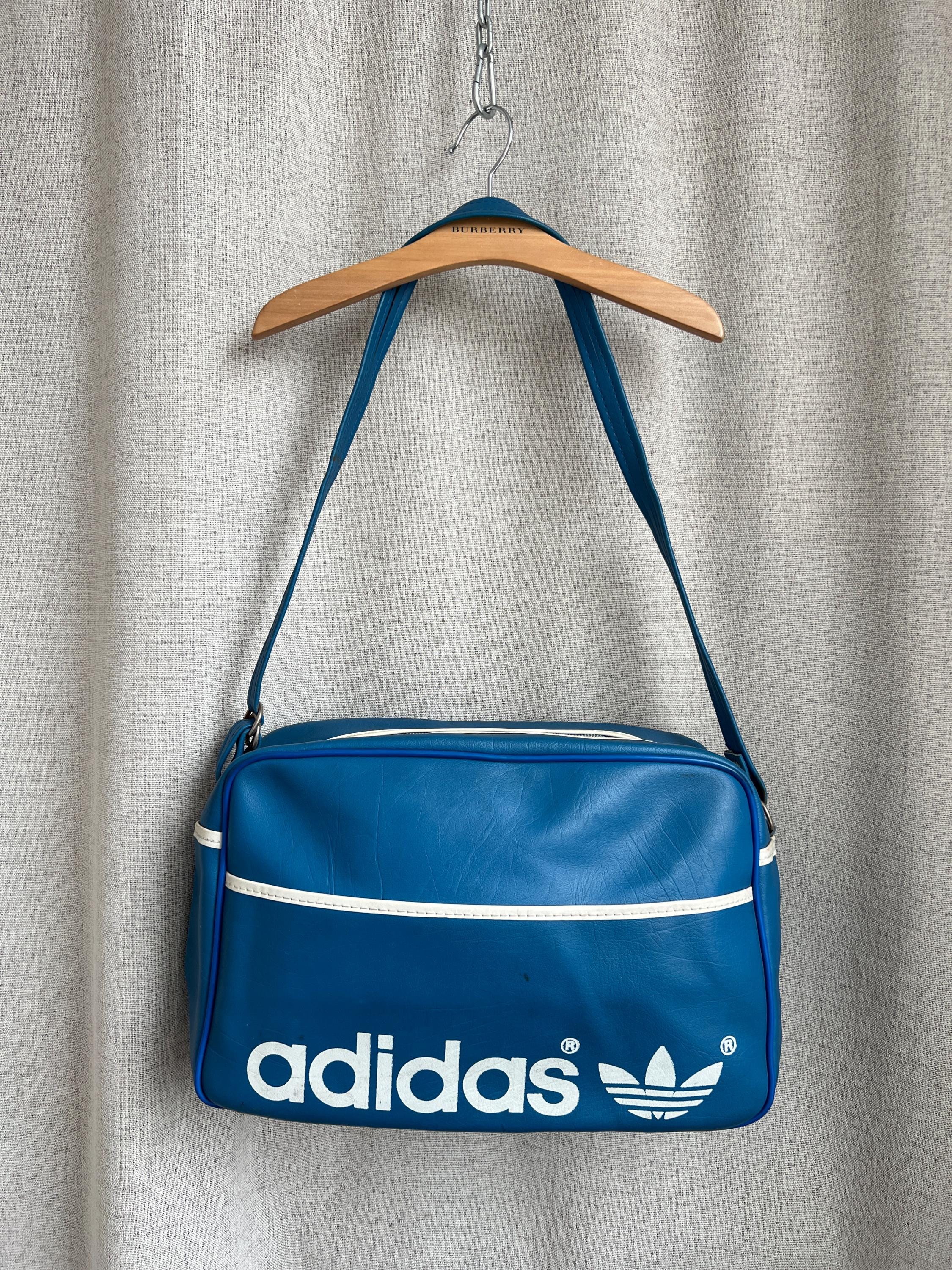 Adidas vintage bag - Etsy 日本