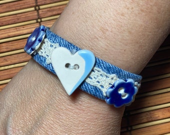 Bracelet en jean upcyclé et dentelle - Bijou écoresponsable - Mode durable