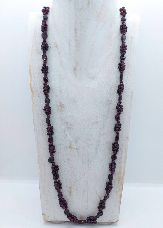 Gemstone GARNET necklace with red gemstone pebble… - image 2