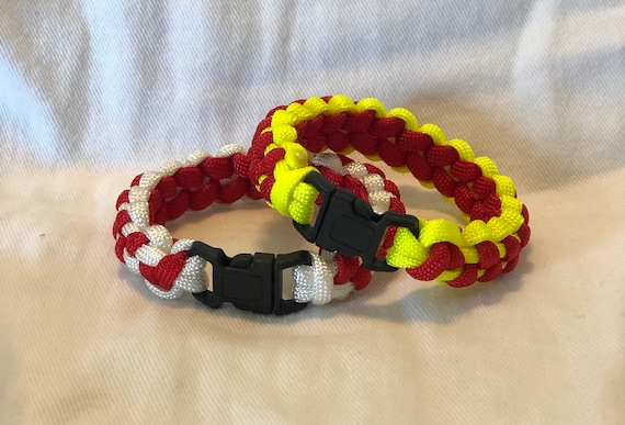 Softball paracord bracelet clearance