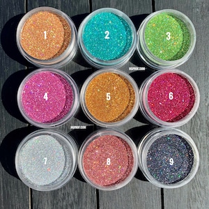Brokat holograficzny