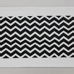 Black & White Chevron on White Terrycloth Bathmat