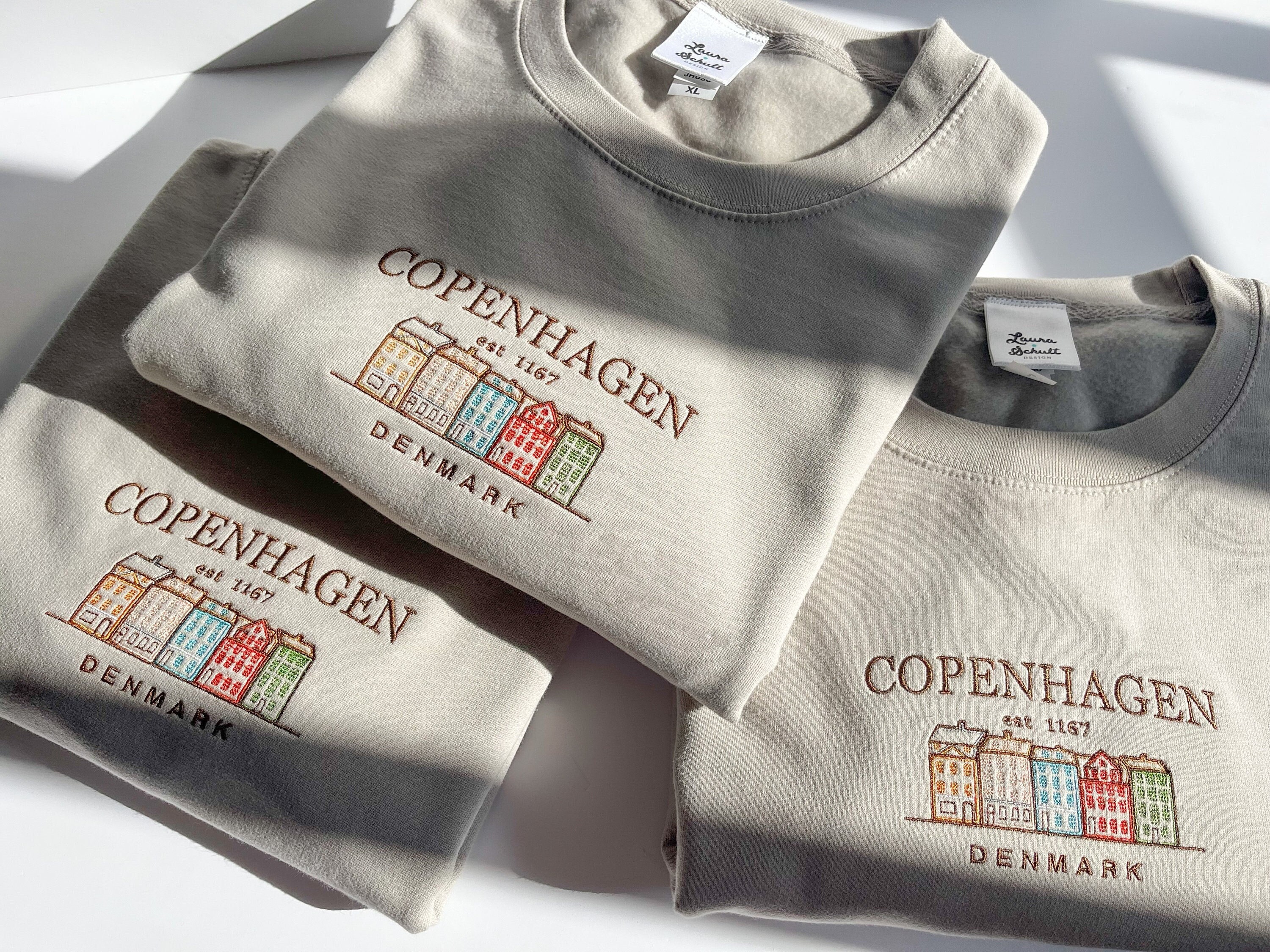 Copenhagen Denmark Embroidered Sweatshirt, Embroider Sweater,  Nyhavn Colourful Design, Vintage Jumper Embroidery, Tourist City Crewnecks