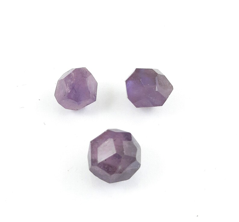 10x10 to 11x12 mm Unique Quality Sapphire Gemstone For Making Jewelry 20 Ct Purple Sapphire fancy Shape faceted Loose Gemstone M-11492