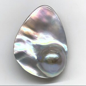 Natural Cultured White and Gray Sea Water Mabe Pearl Cabochon