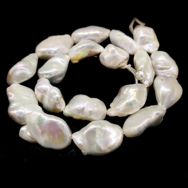 16 inches 15-20mm Natural White High Luster Large Teardrop Baroque Pearl Loose Strand