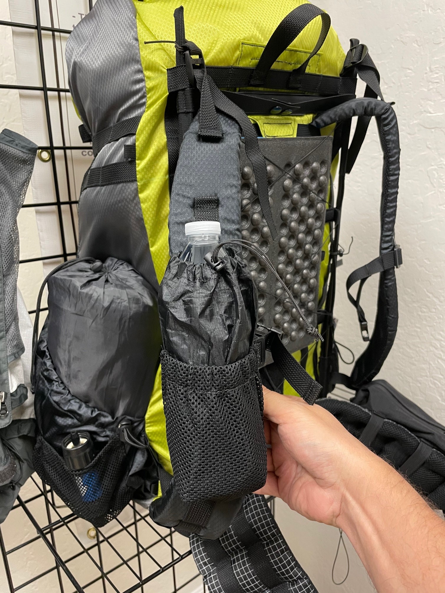DCF (dyneema®) Shoulder Bottle Pouch - Etsy