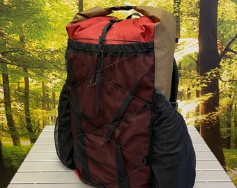 PBD - SOOLITE34/38 - Frameless Ultralight Hiking Backpack PBD - SOOLITE34/38 - Frameless Ultralight Hiking Backpack