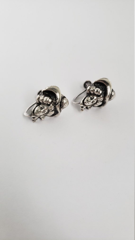 Vintage Victorian style sterling silver earrings -