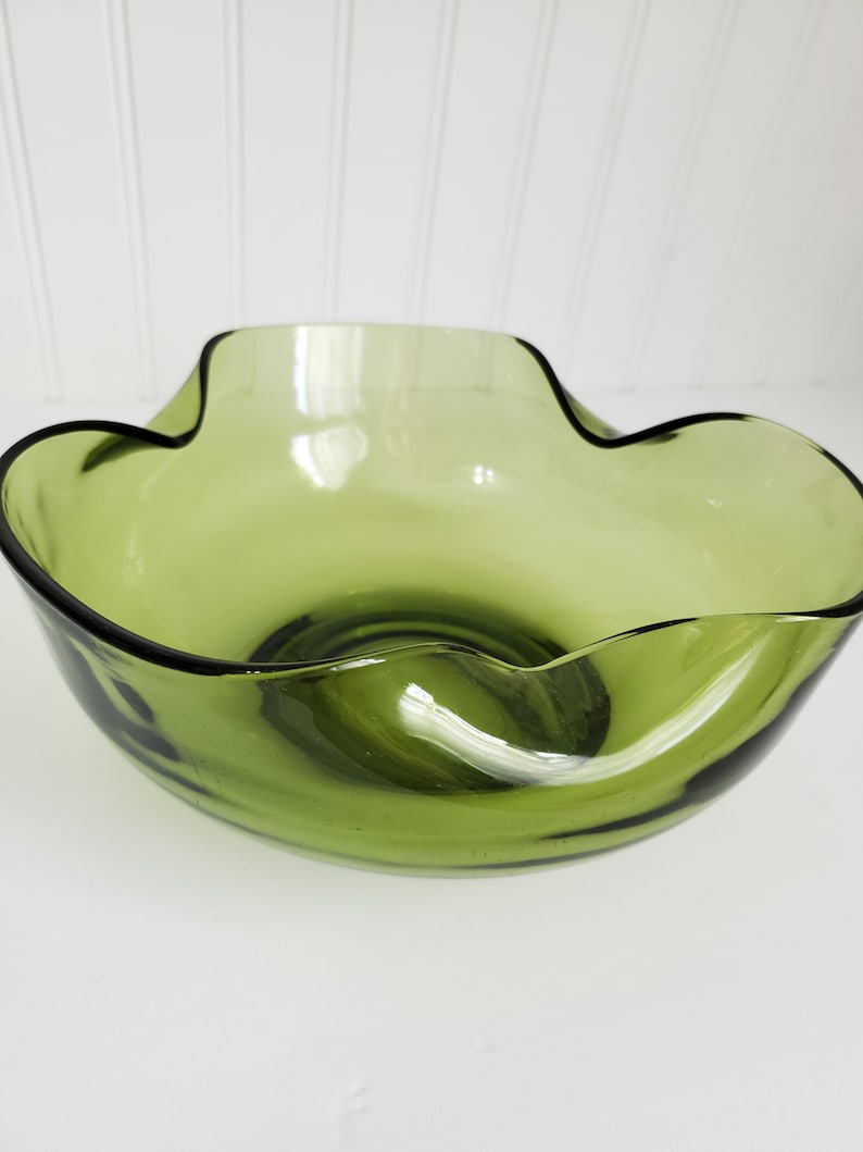 60/'s green glass bowl vintage mod glass Green pinch bowl entryway bowl green pinch bowl