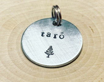 minimalist personalized dog id tag for collar with name and phone number on reverse hand stamped aluminum round 1" lost pet cat dog tag