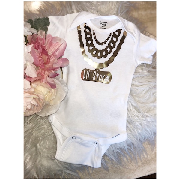 Personalized Gold Gangster Chain Baby Name Plate Funny Baby, Baby Shower Gift, Chain Body suit, Baby Bodysuit Chains, Gold Chain, Metallic