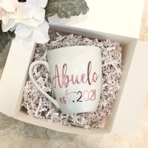 Abuelo Mug Gift Box Baby announcement, Pregnancy Announcement ideas, Promoted to Mug Set - Baby announcement, Grandma to Be, Grandpa to be