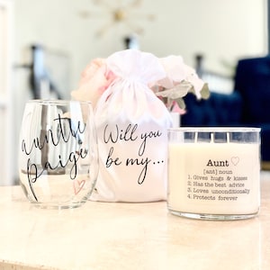 Aunt Candle & Wine Glass Aunt proposal pregnancy reveal Gift Aunt Definition Gifts For Auntie Personalized Aunt Gift Pregnancy Announcement