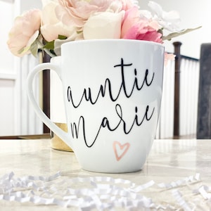 Personalized Auntie Mug, Pregnancy Announcement ideas, Auntie Coffee Mug, Aunt Gift, Promoted to Aunt, Baby announcement, Auntie to be Gift