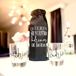 Padrinos de Boda Licor Propuesta Temática Nupcial Madrina Padrino Licor y Vasos Padrinos de Arros, Biblia, Honor, Lazo, Velacion Anillos