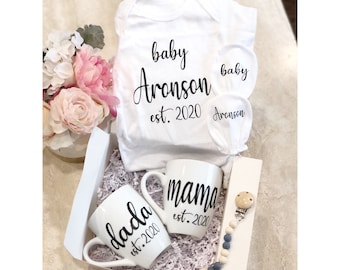 New Parents baby gift box, New mom, new baby gift set, baby shower Gift, new baby basket, Welcome Baby Gift, mom to be gift set, dad to be