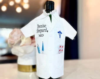 Dr. Gift, MD Wine bottle Personalized Bag, Congratulations Doctor Gift, Pediatrician, Pharmacist, Veterinarian, Optometry, Dentist, LPRN
