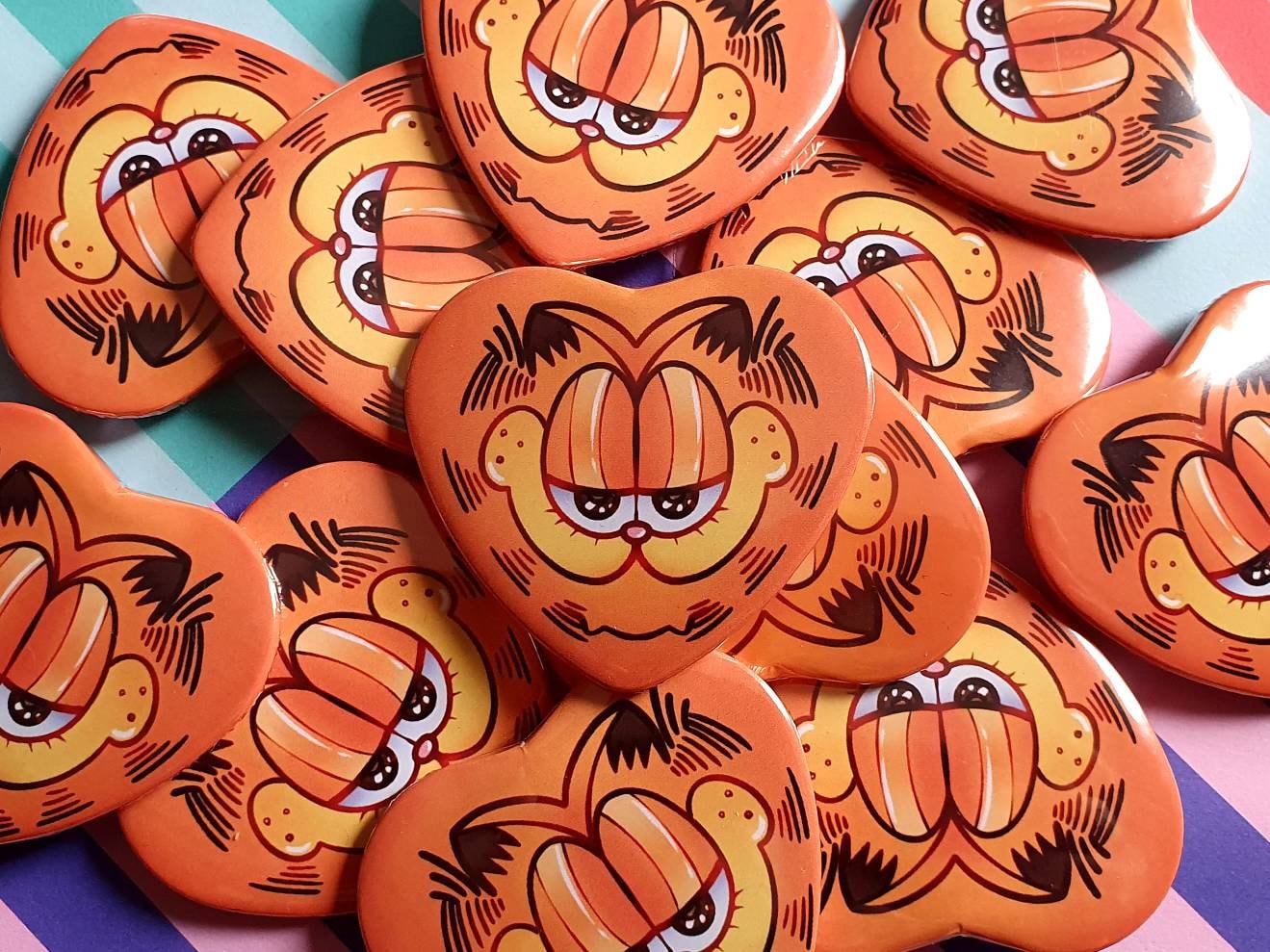Garfy Heart Badge