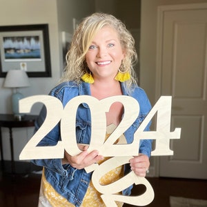 2024 Wooden Sign | 2024 Wooden Sign | Senior Photo Prop