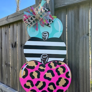 Stacked Pumpkin Door Hanger - Pumpkin Door Hanger