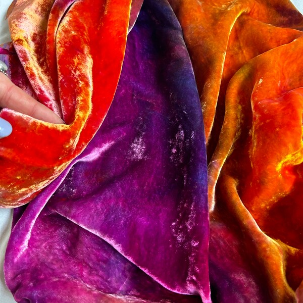 Silk velvet ribbons | Art yarn | Silk velvet | Dip dyed | Velvet | Ice dye | Hand made | Space dyed | Recycled | Silk ribbon | Multicoloured