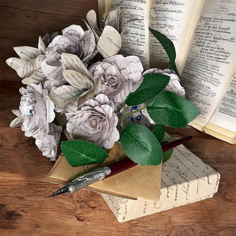 Twilight Book Page Flowers - Book Paper roses -Twilight Gift- Book Page Flowers - Book Page Roses with stems - Twilight Paper flower bouquet image 2